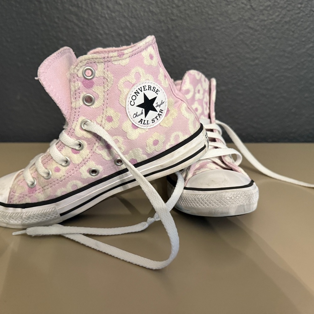 Converse Chuck Taylors - Chenille Kids Lavender High-Top Sneakers | Size 2